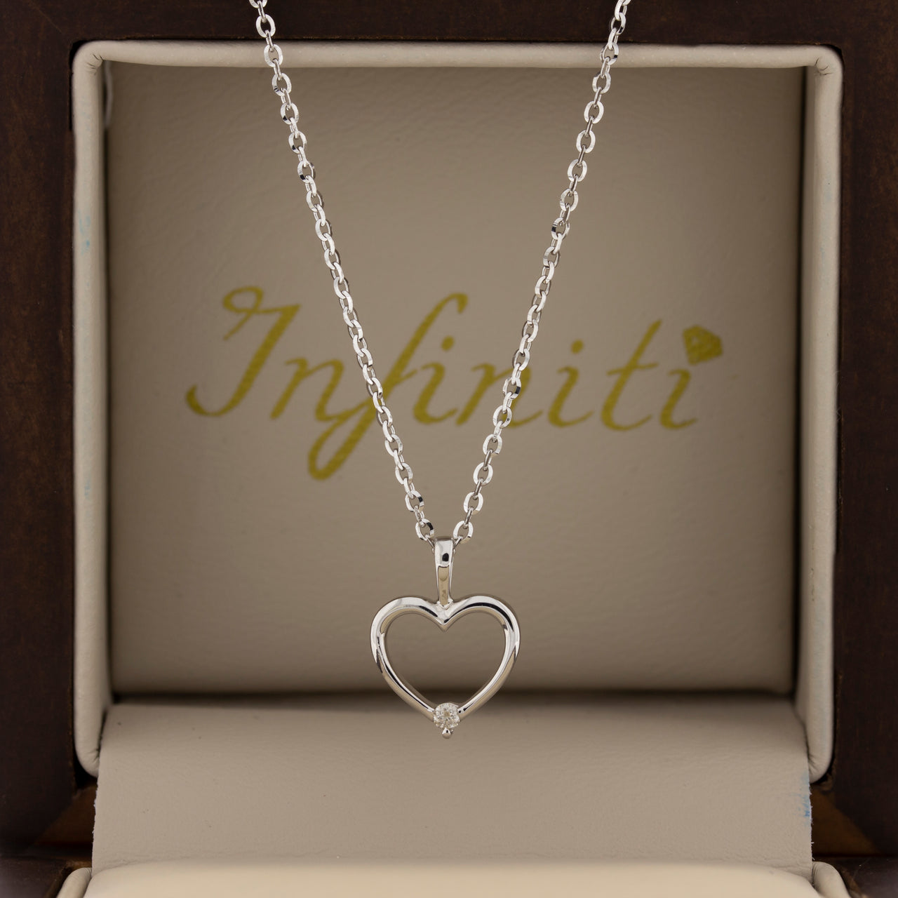 Gargantilla Blanco Oro 14k - Corazón con Diamante de 2 Puntos