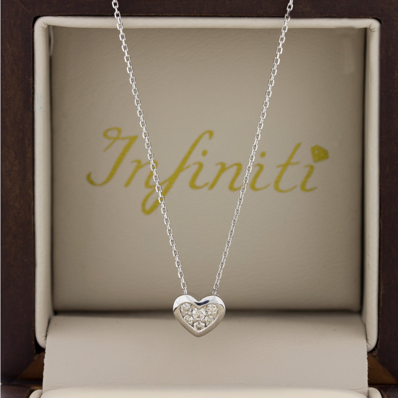 Gargantilla Blanco Oro 14k - Corazón con Diamantes 11 Puntos Totales