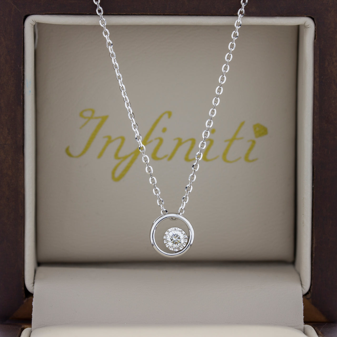 Gargantilla Oro Blanco 14k - Círculo con Diamante 9 Puntos