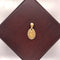 Medalla Oval Virgen Guadalupe Busto Oro 10k, con Zirconias, 1.8 cm alto, Largo .9 cm, Oro 10k