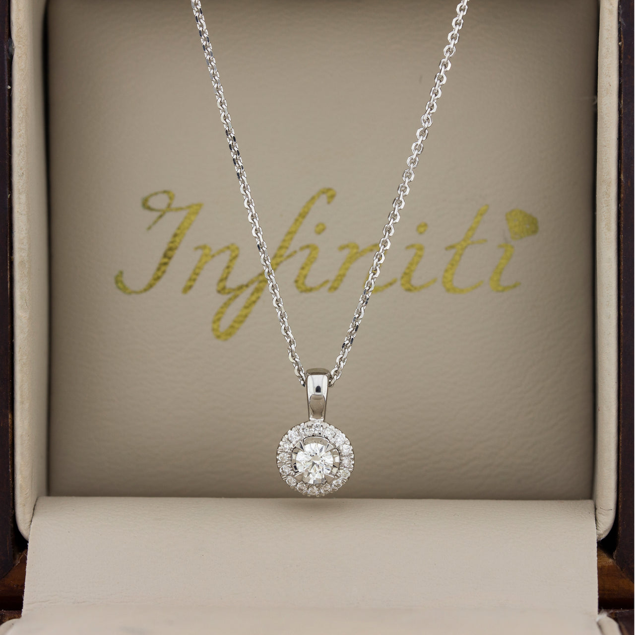 Dije  Oro Blanco 14k - Dije Redondo con Diamante 16 puntos totales