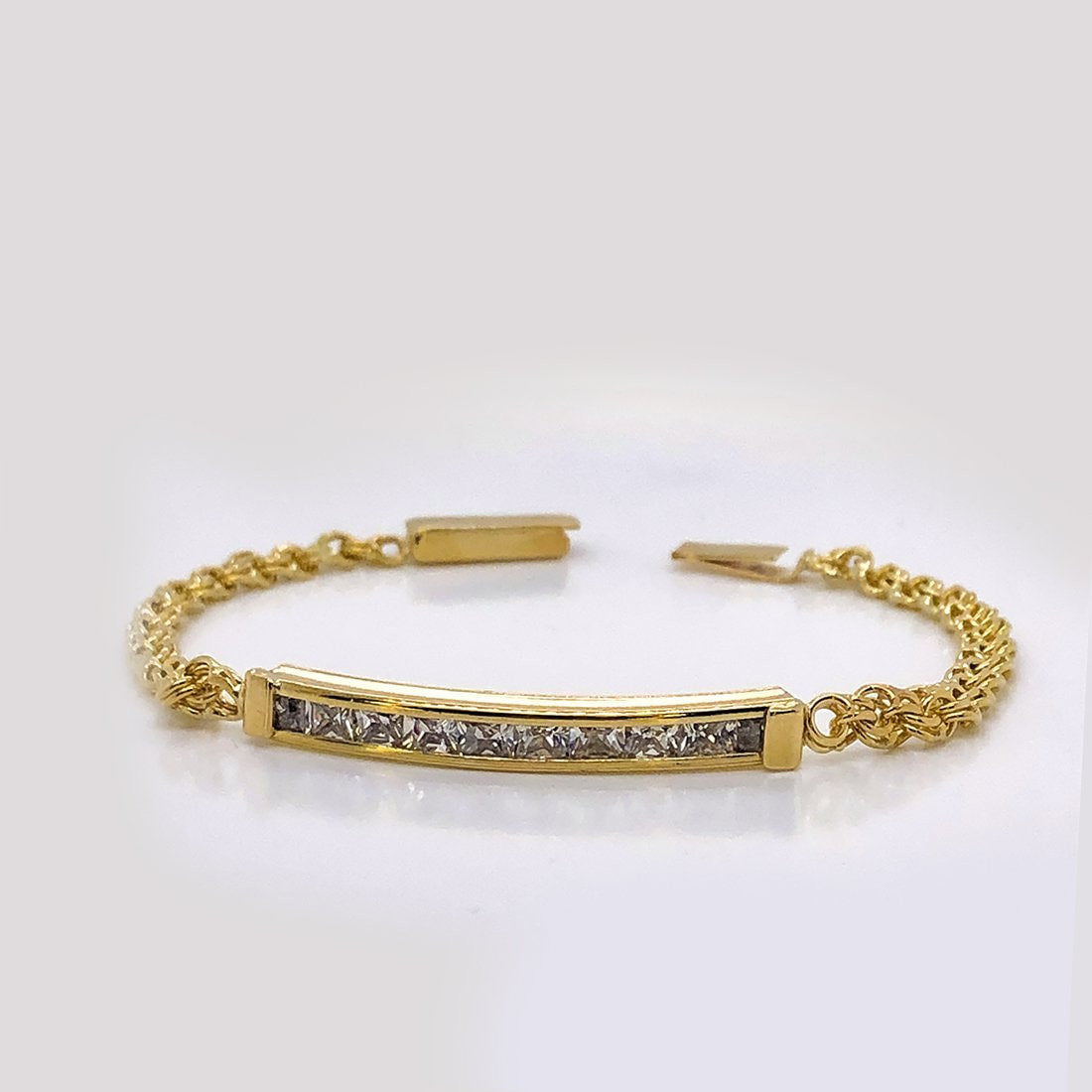 Esclava China, Placa con Zirconias 13 cm Largo, Ancho 3.5 mm, Oro 10k - Infiniti Joyas