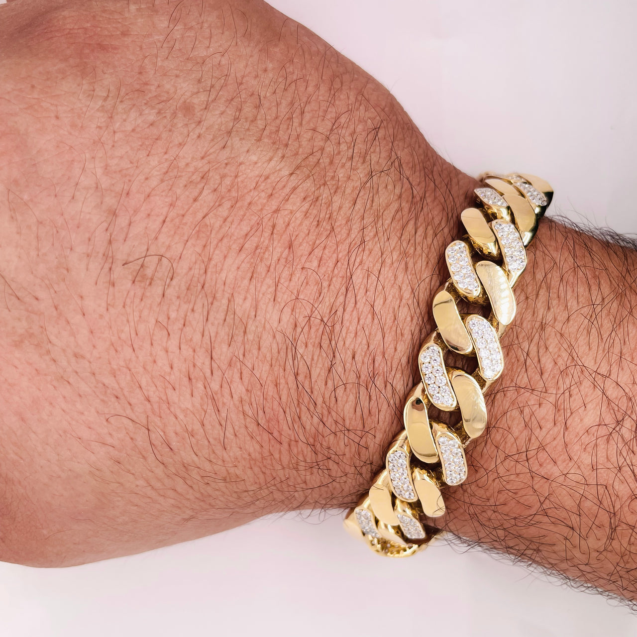 Pulso Oro 14k - Cubano con Zirconias 13.2 mm Ancho, 22 cm Largo