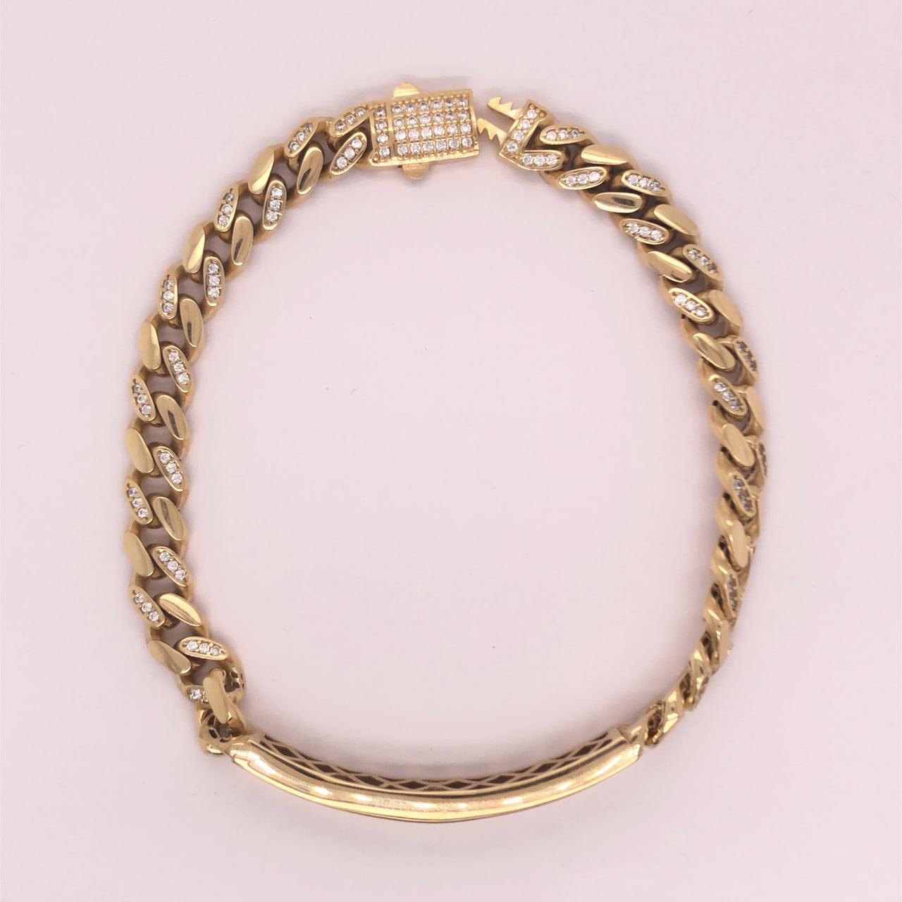 Esclava Oro 10k - Cubana Cerrada con Zirconia de 21.5 cm, Ancho 6.7 mm