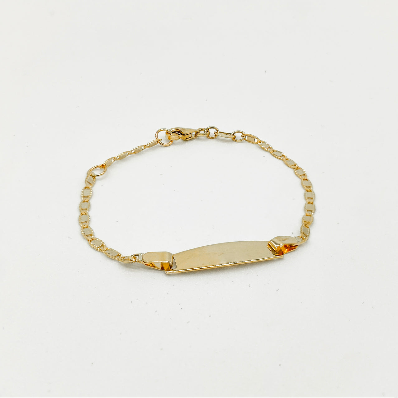 Esclava Oro 10k - Placa con Cruz, Ajustable de 12 a 14 cm