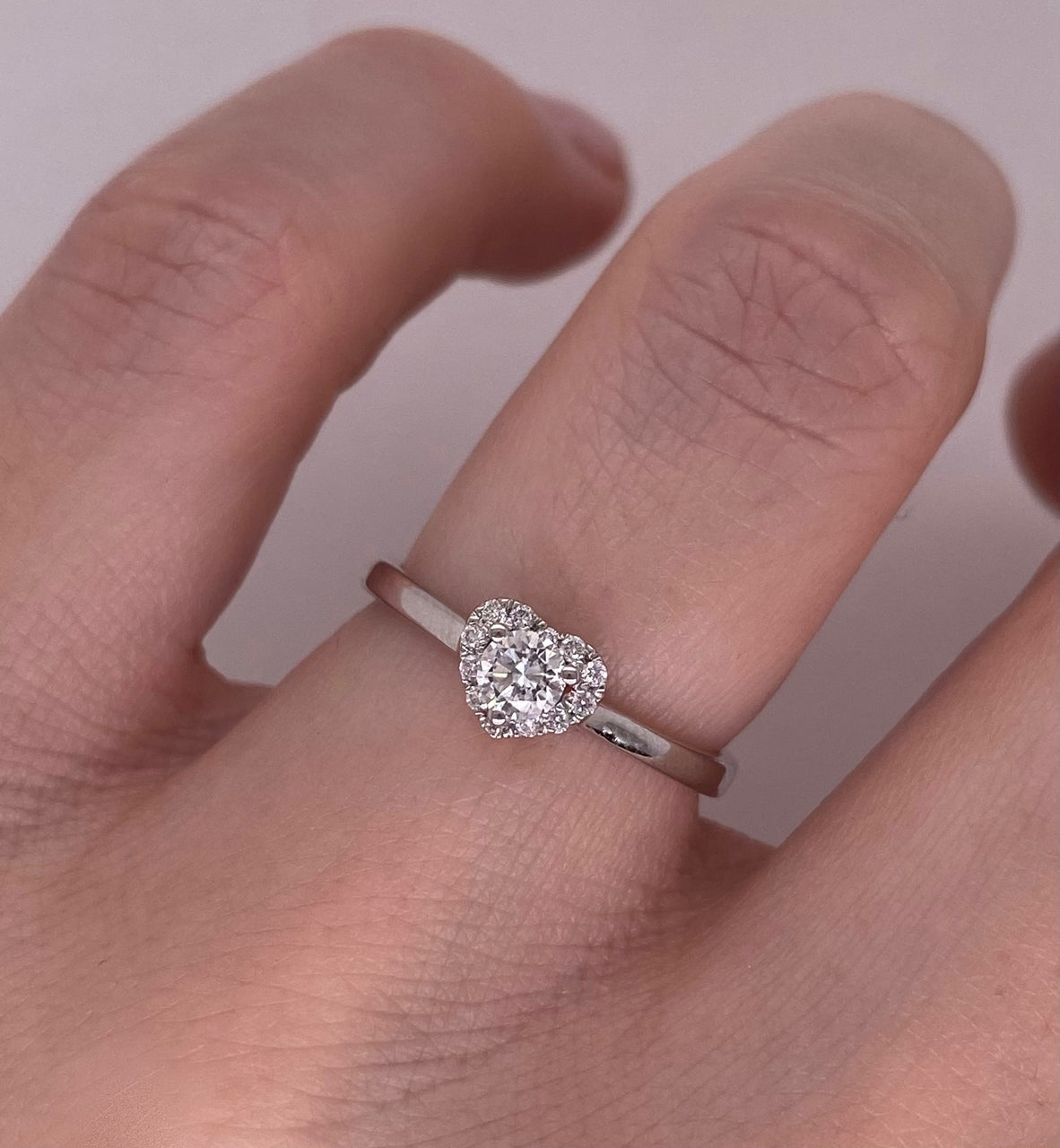 Anillo Oro Blanco 14k - Corazón Diamante Natural 0.21 CTW