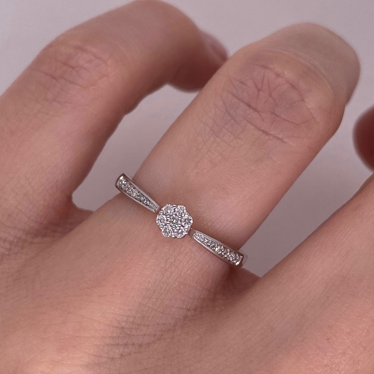 Anillo Oro Blanco 14k - Diamante Natural 0.10 CTW
