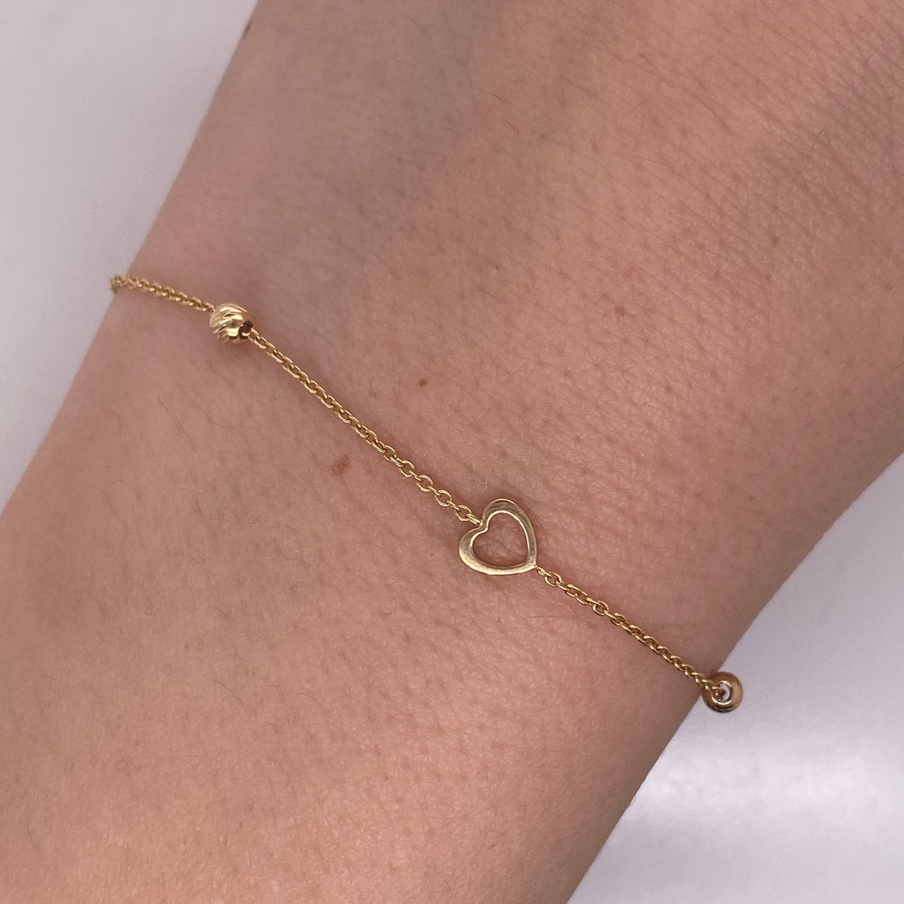 Pulsera Oro 10k - Corazones y Bolas de 17-19 cm Ajustable