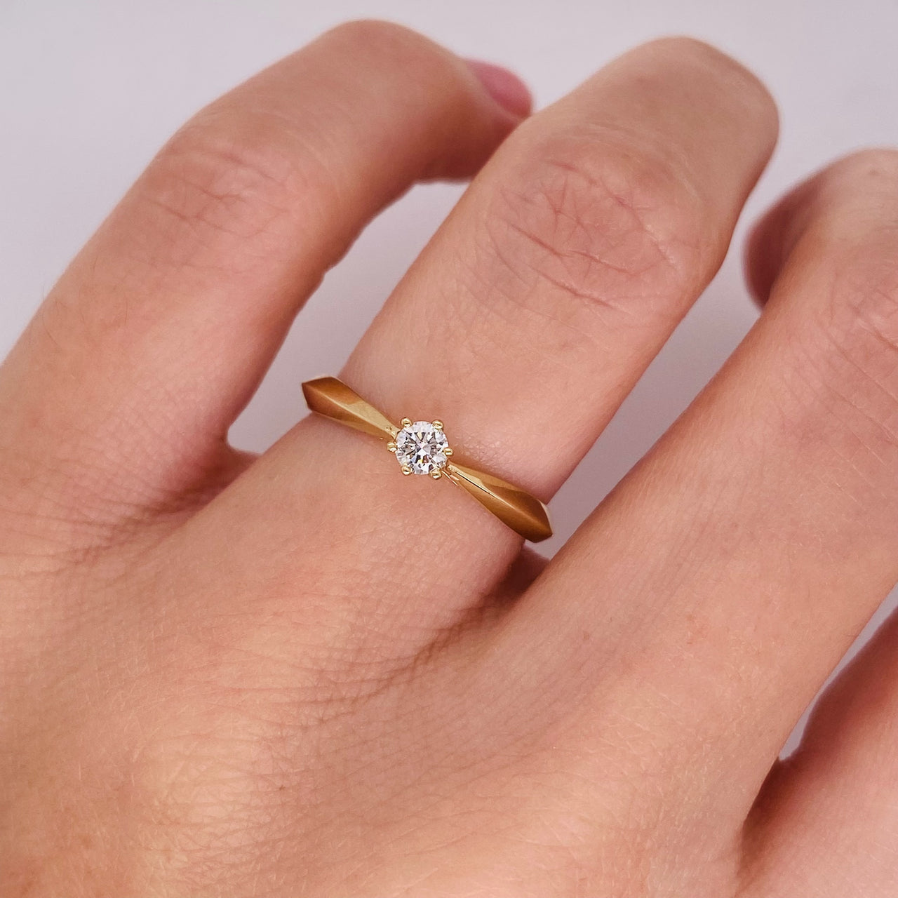 Anillo Oro 14k - Diamante Natural de 0.10 CT
