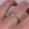 Anillo Oro 10k, Estilo Apertura Central, Zirconia de 4.5 mm