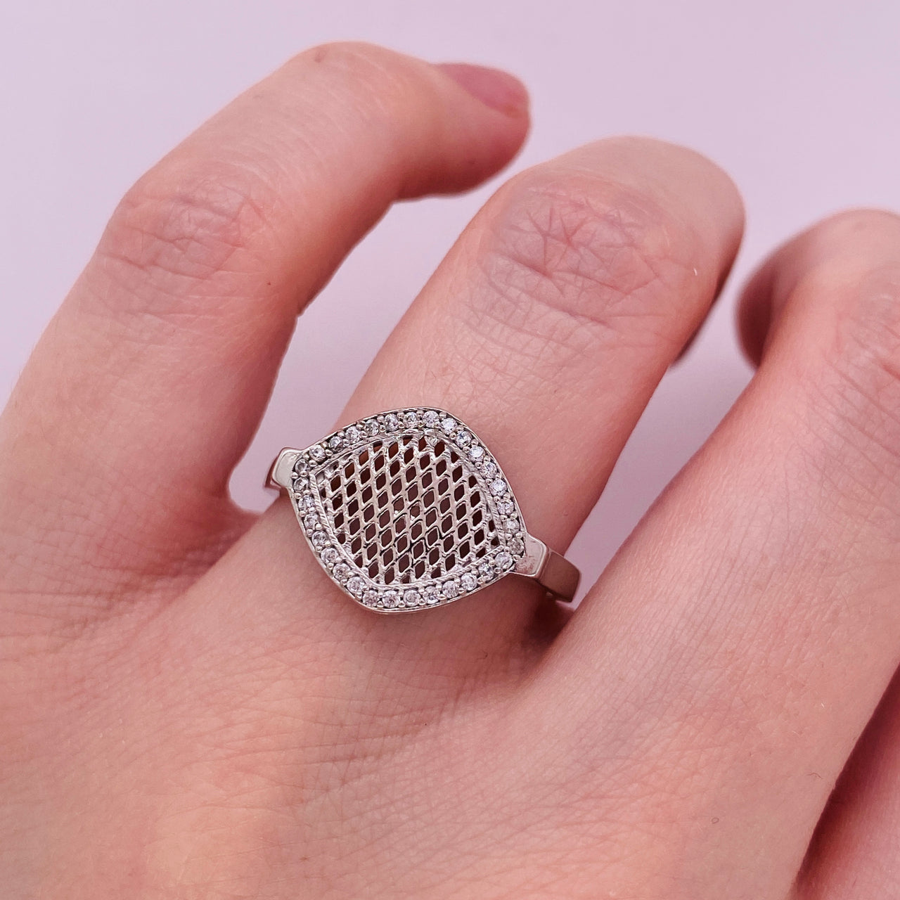 Juego Oro Blanco 10k, Anillo y Aretes rombo Zirconias, Oro 10k
