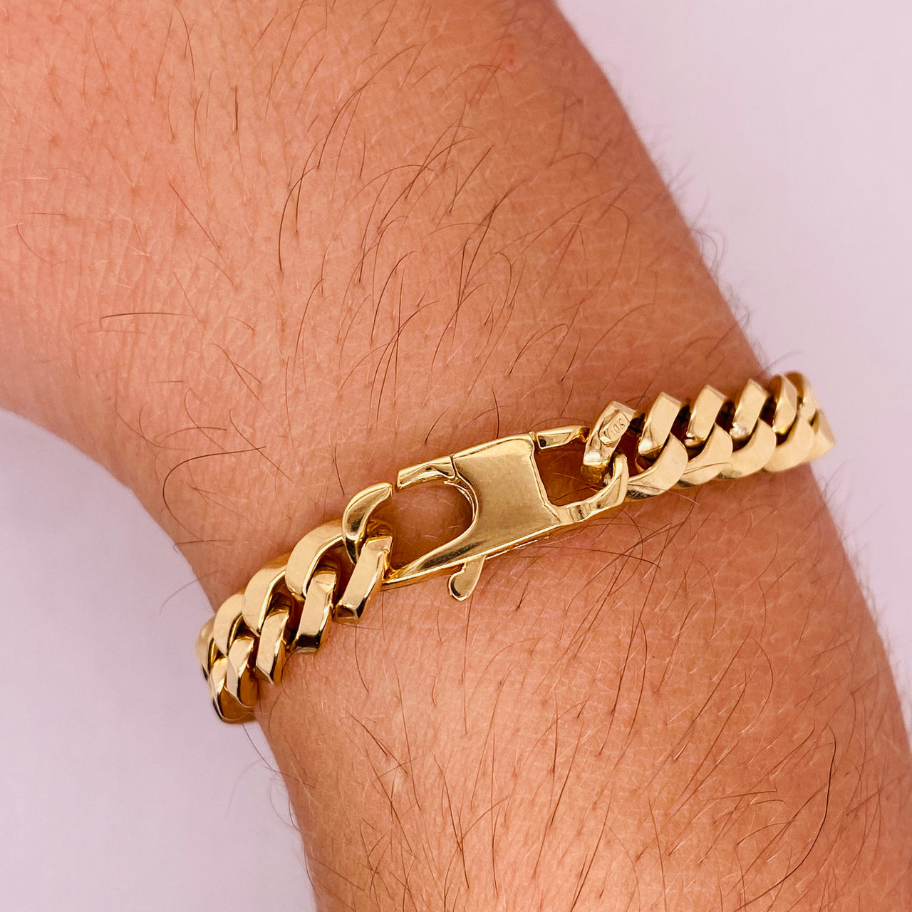 Esclava Oro 10k, Cubano Cerrado de 7 mm