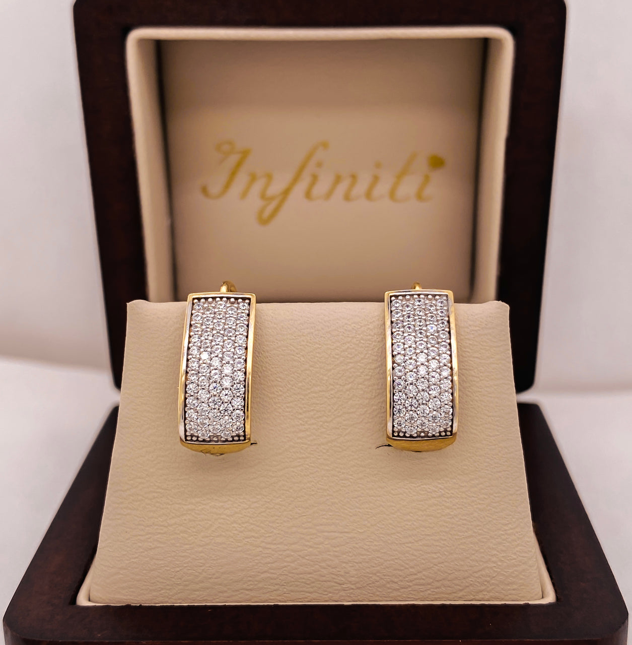 Aretes Oro 10k - Colgantes con Zirconias