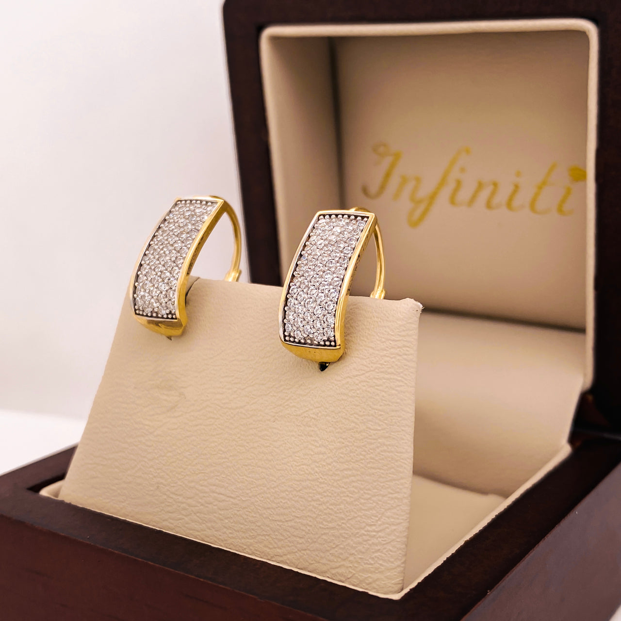 Aretes Oro 10k - Colgantes con Zirconias