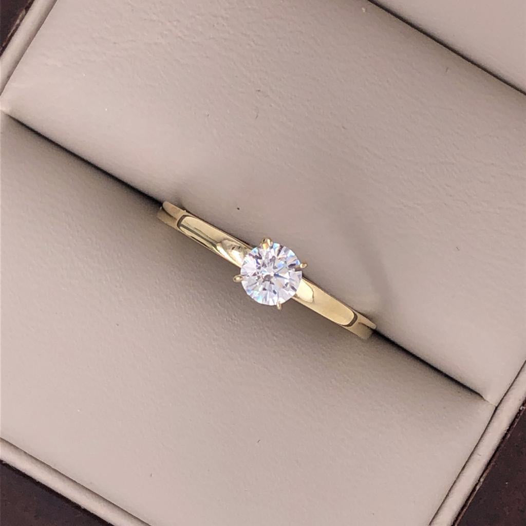 Anillo Oro 10k, Solitario con Zirconia de 4.20 mm - Infiniti Joyas