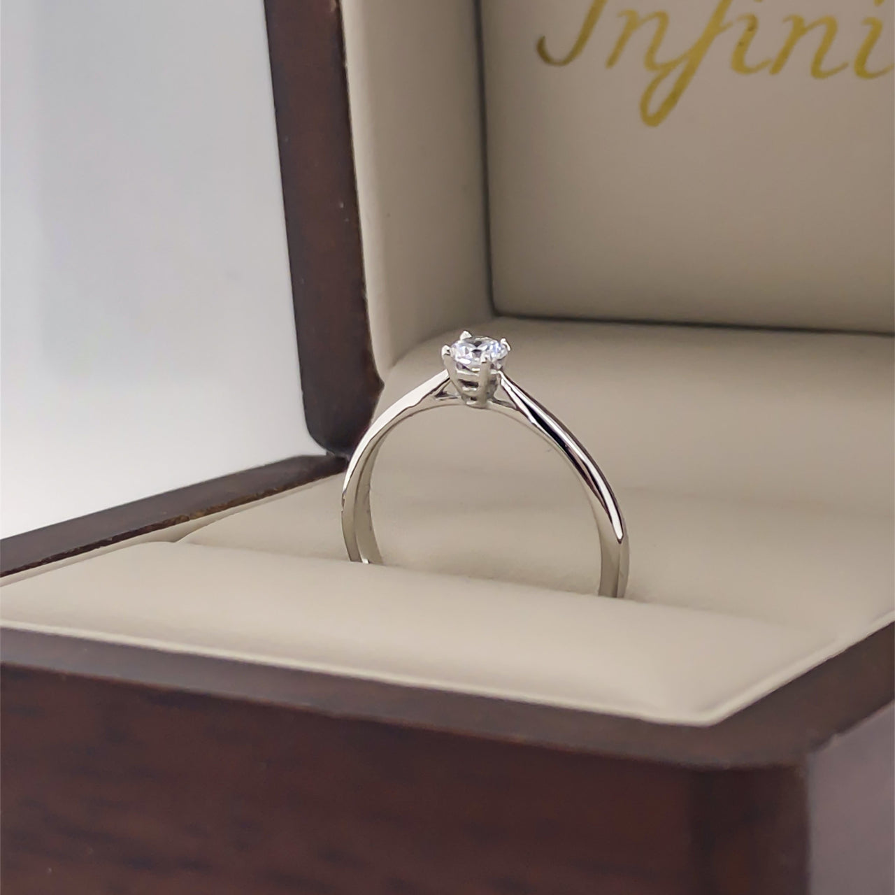 Anillo Oro Blanco 14k, Solitario Zirconia 3 mm - Infiniti Joyas