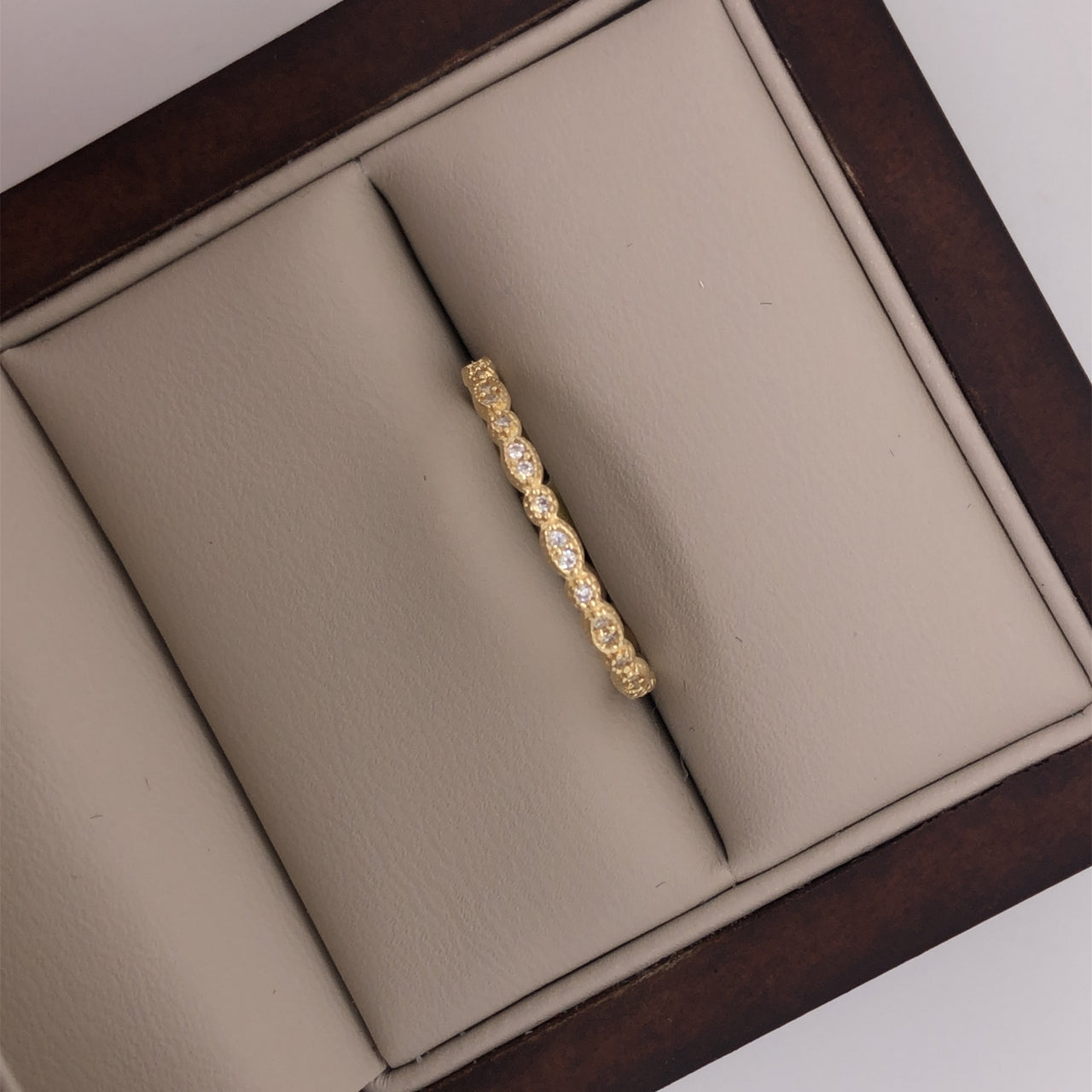 Churumbela Eternity Oro 14k, Zirconias de 0.5 mm - Infiniti Joyas