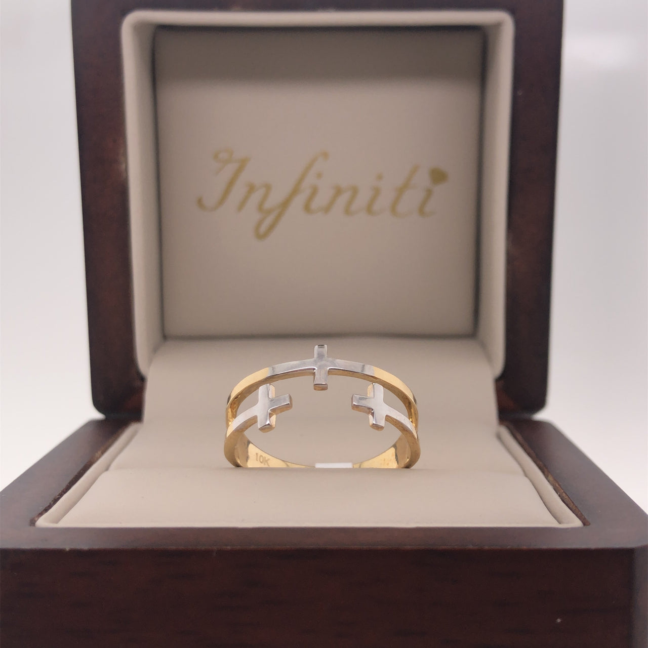 Anillo Oro 10k, Tres Cruces Platinadas - Infiniti Joyas