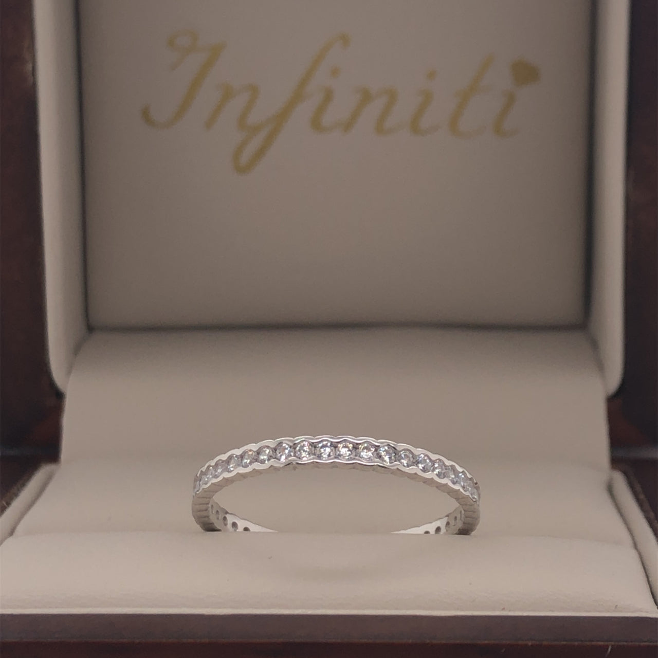 Churumbela Oro Blanco 10k, Pavé Canal Zirconia 1 mm - Infiniti Joyas