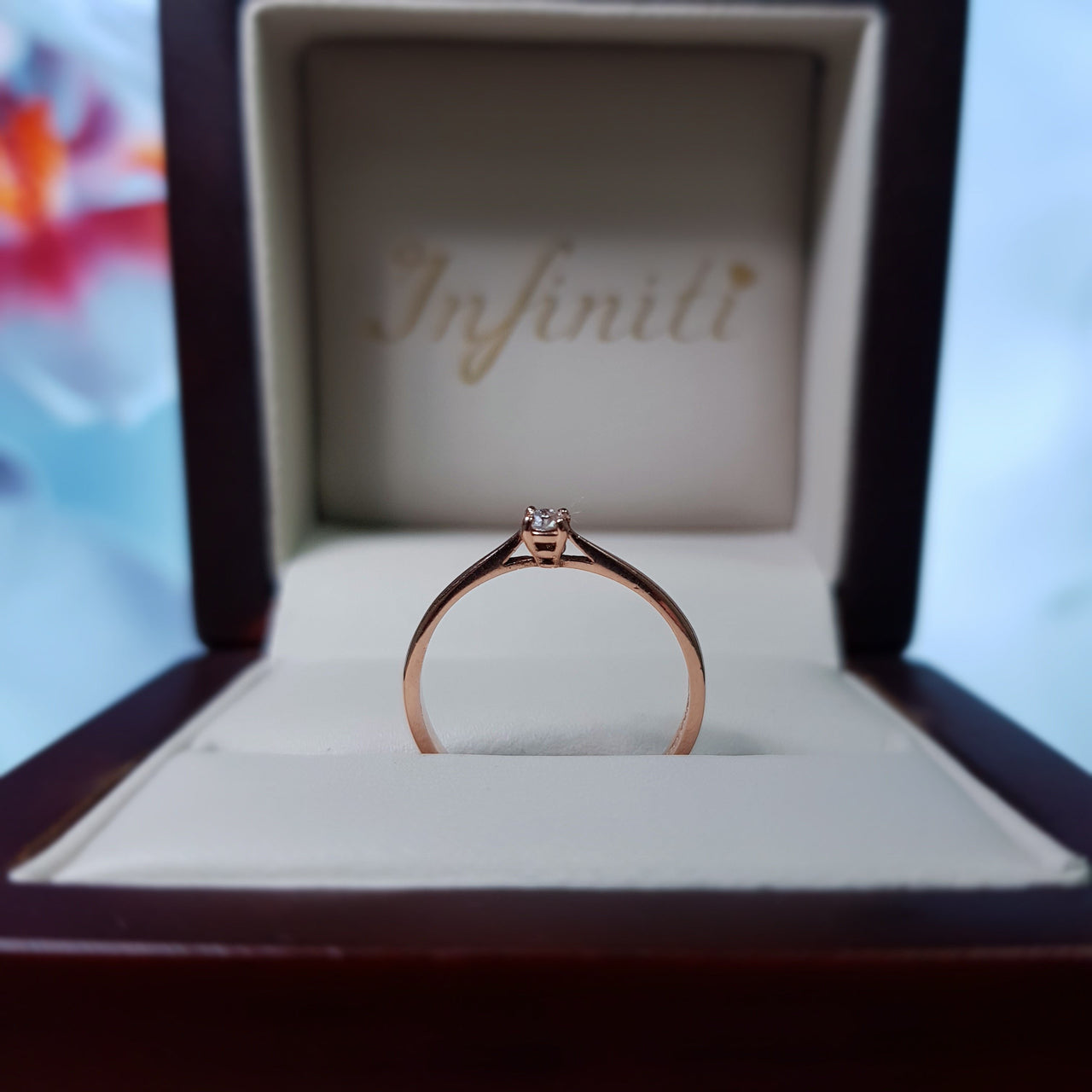 Anillo Solitario Oro Rosa 14k, Diamante de 5 Puntos - Infiniti Joyas