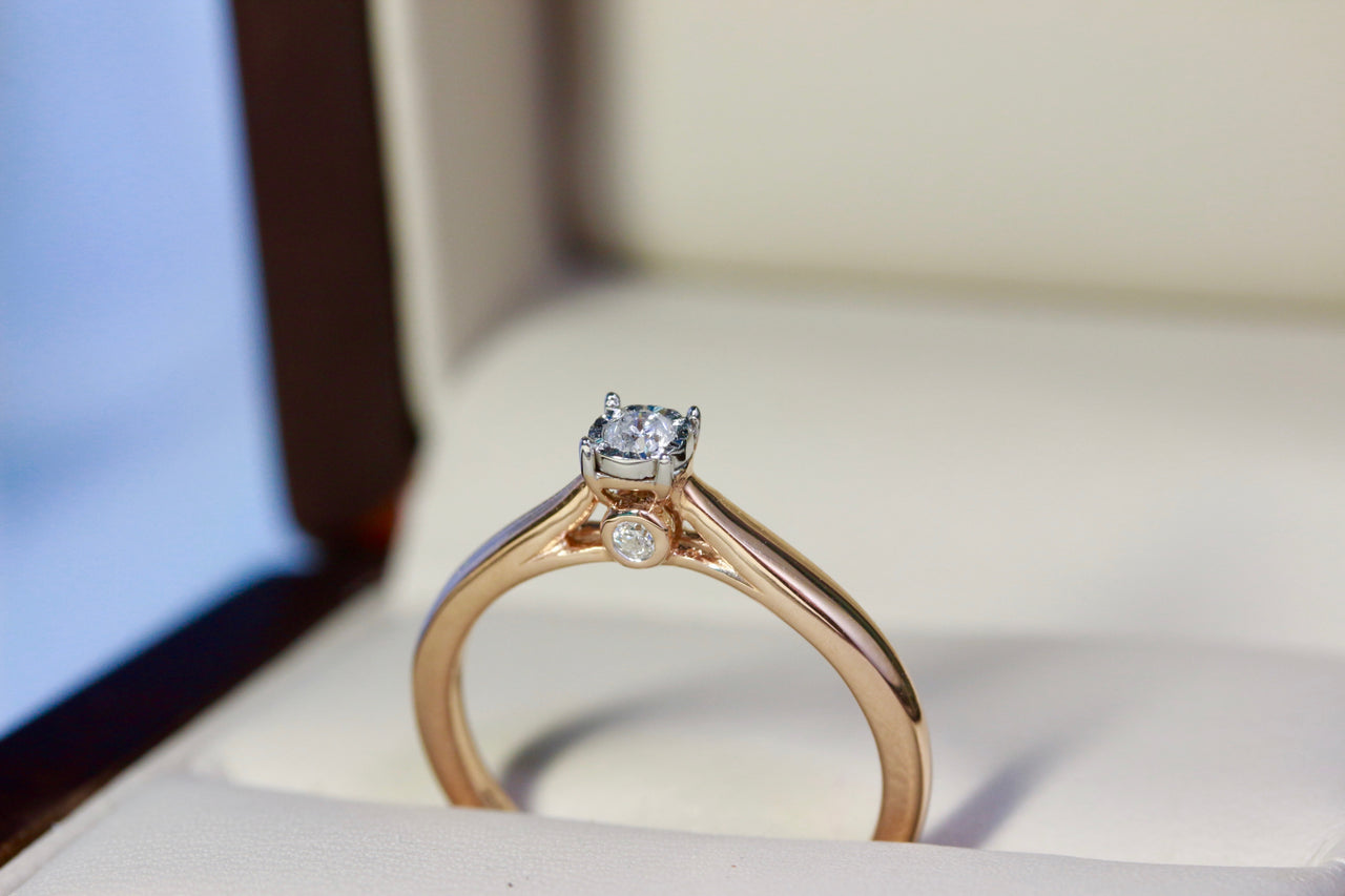 Anillo Oro Rosa 14k, Diamante Natural, Peso Total 10 Puntos - Infiniti Joyas