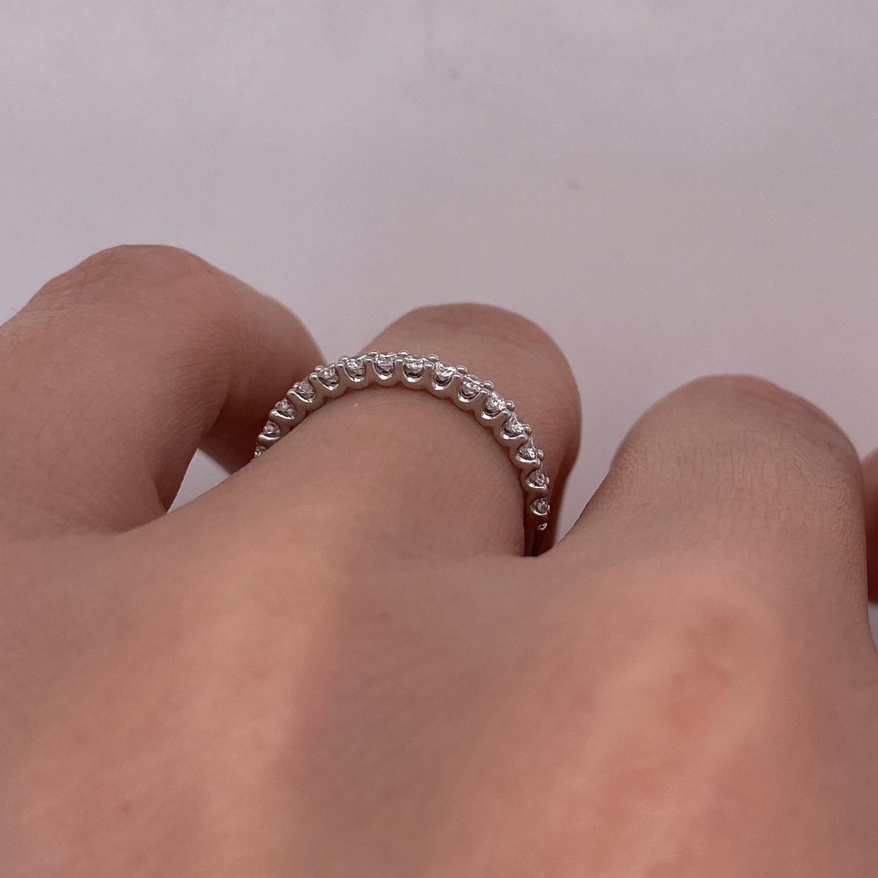 Churumbela Oro Blanco 14k - Forma U con 33 pts Totales